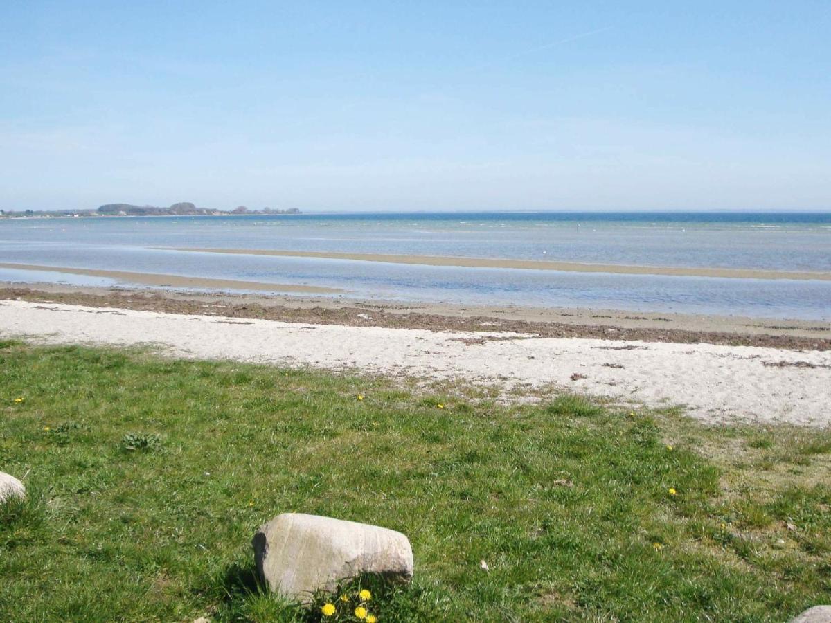 6 Person Holiday Home In Bjert Sønder Bjert Oda fotoğraf